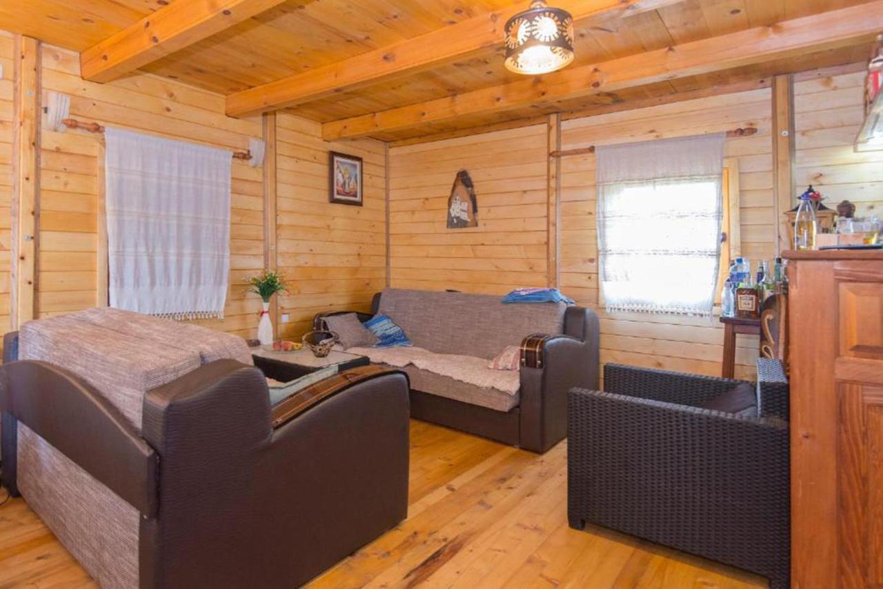 Lovcen Mountain Cottages Njegusi Exterior photo