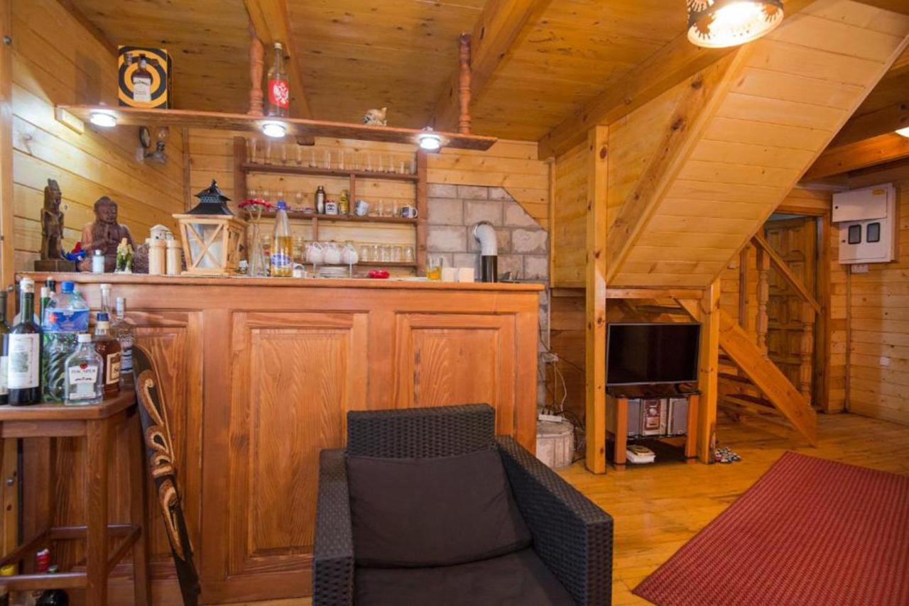 Lovcen Mountain Cottages Njegusi Exterior photo